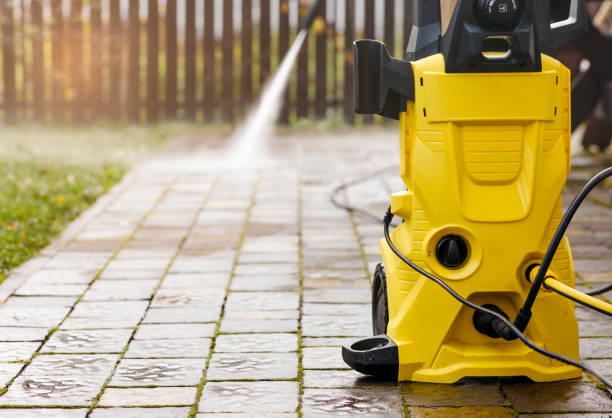 Best Fence Cleaning and Maintenance in Hiawatha, KS